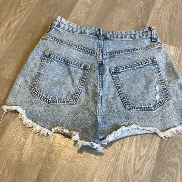 Divided Blue High Waist Distressed Shorts - Picture 5 of 5